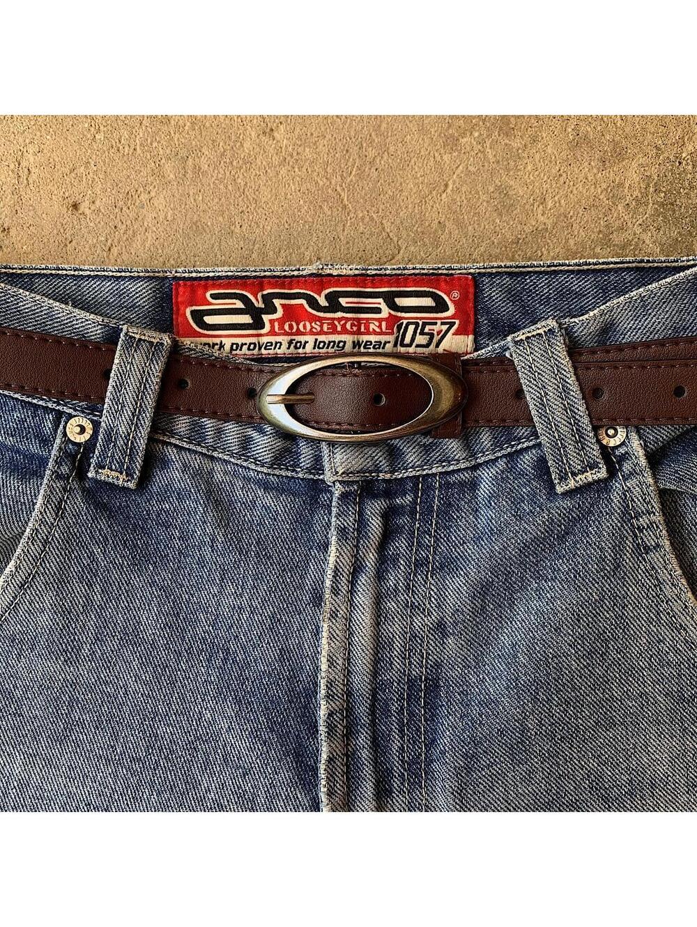 Y2k 2000s Cyber Oval simplistic belt buckle slim brown belt. 40 inches length